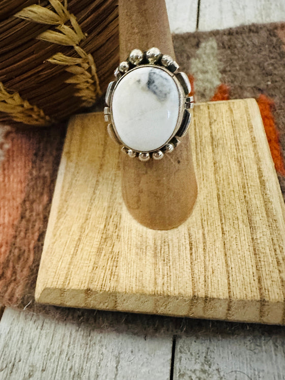 Navajo Sterling Silver And White Buffalo Ring Size 5.5