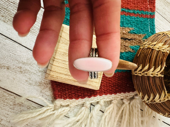 Navajo Sterling Silver & Queen Pink Conch Shell Ring