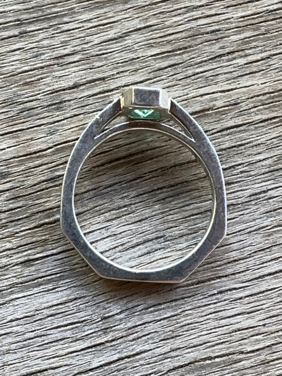 Colombian Emerald Ring in Sterling Silver size 6.75